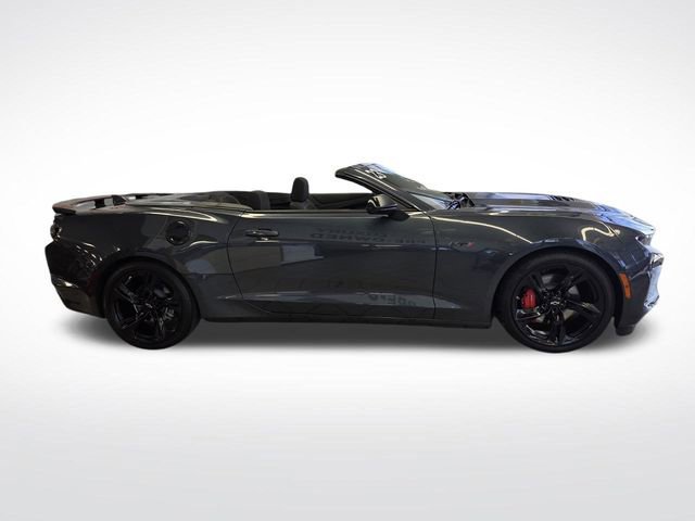 Used 2023 Chevrolet Camaro LT w/ RS Package image 6