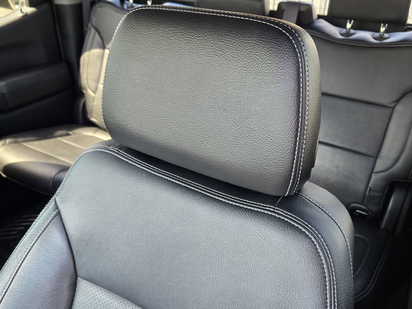 Used 2020 Chevrolet Silverado 1500 Custom w/ Custom Value Package image 8