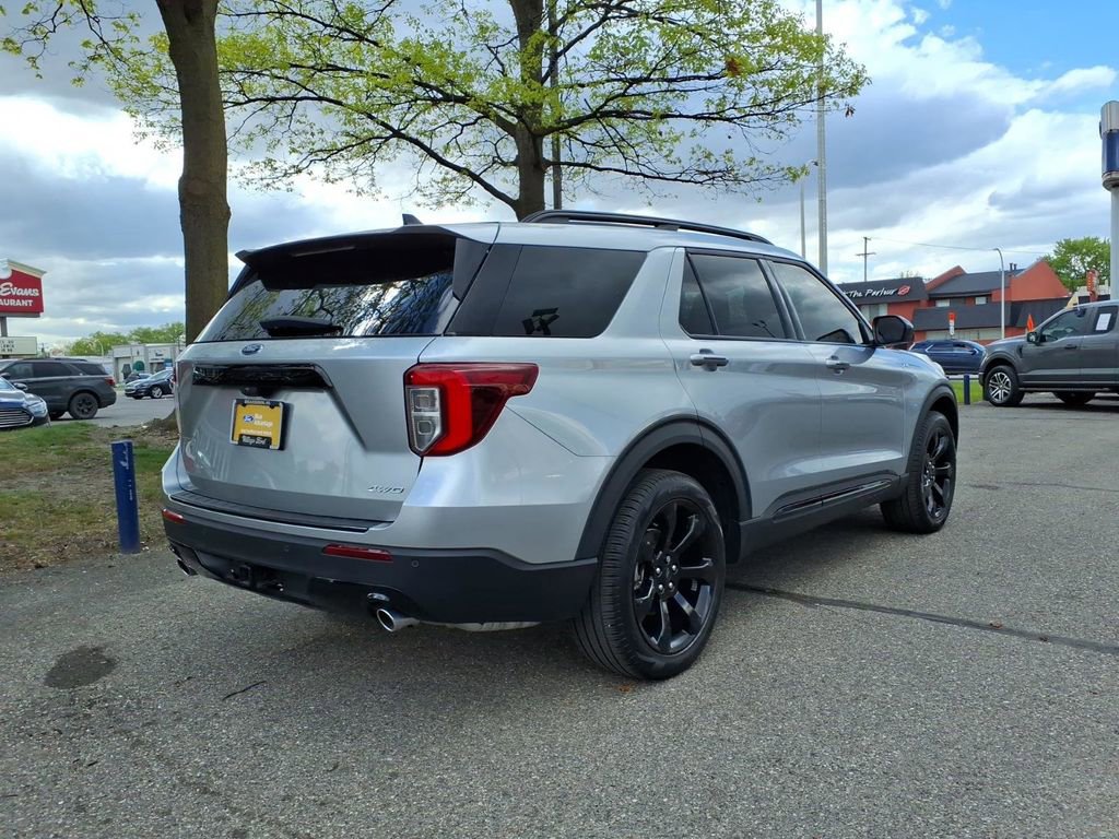 Certified 2024 Ford Explorer ST-Line w/ Class IV Trailer Tow Package AWD/4WD image 6
