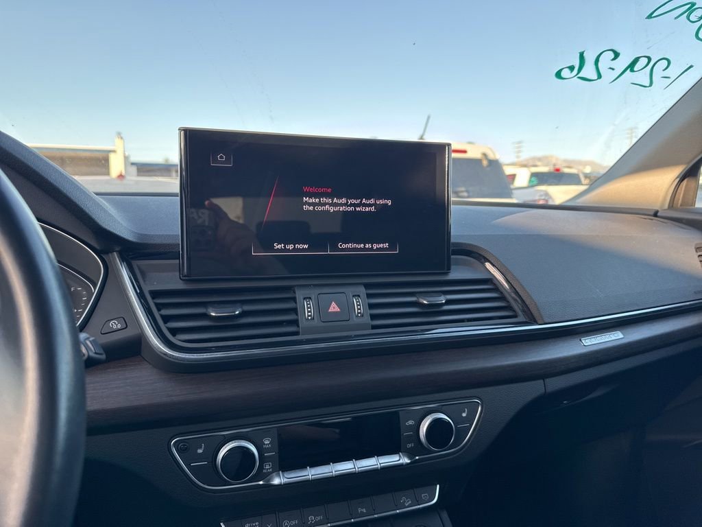 Used 2023 Audi Q5 2.0T Premium w/ Convenience Package image 12