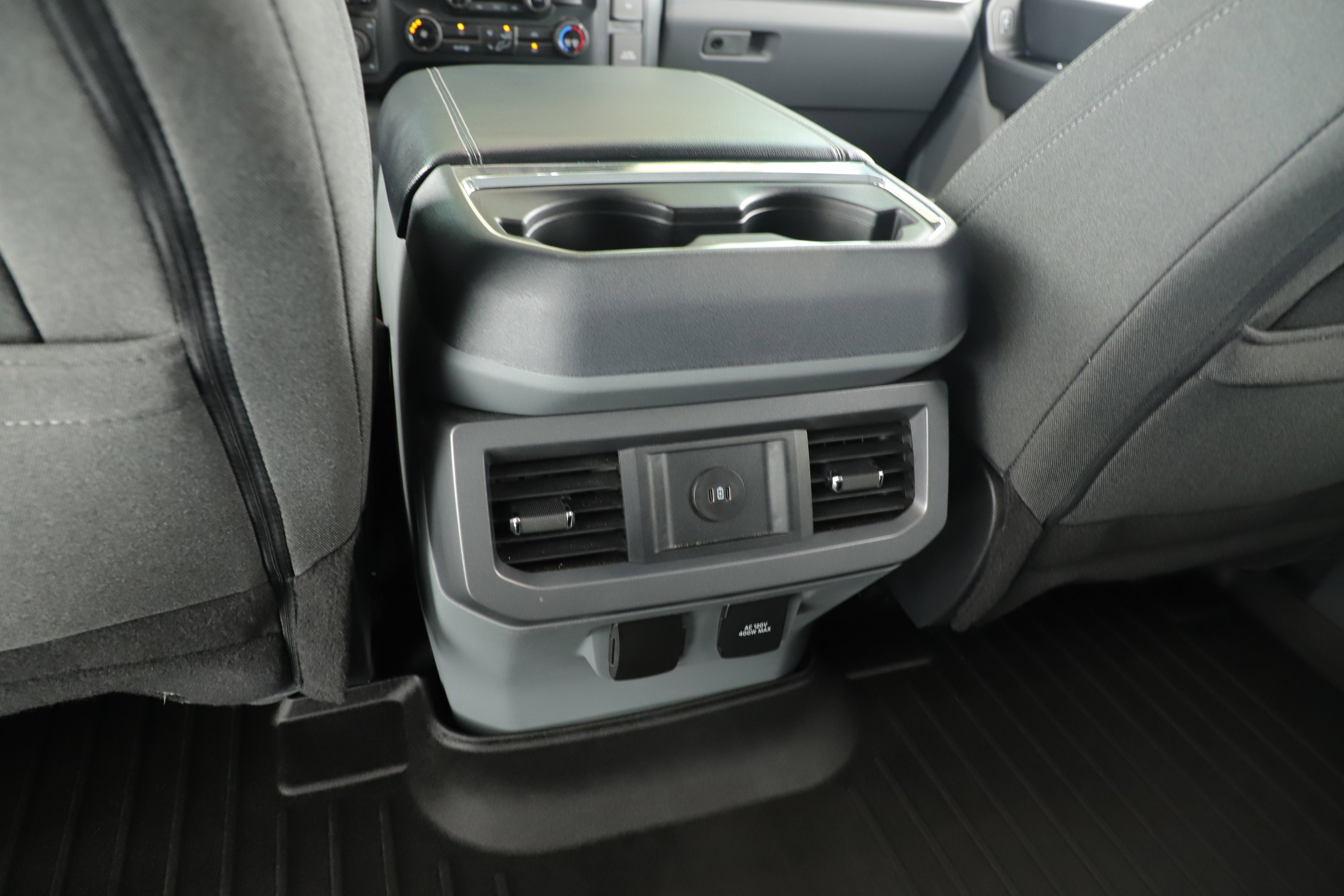 Certified 2024 Ford F250 XLT w/ FX4 Off-Road Package image 27