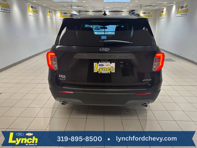 Certified 2024 Ford Explorer XLT w/ Equipment Group 202A AWD/4WD image 30