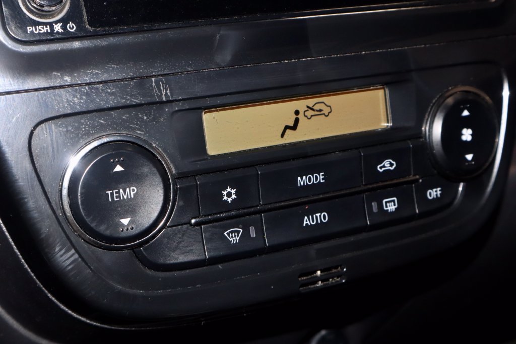 Used 2024 Mitsubishi Mirage ES FWD image 32