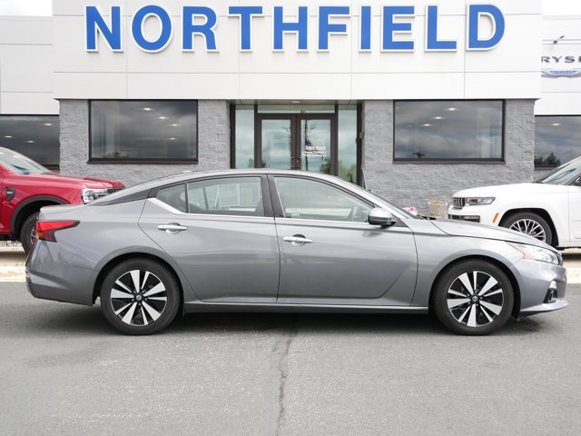 Used 2019 Nissan Altima 2.5 SL FWD image 1