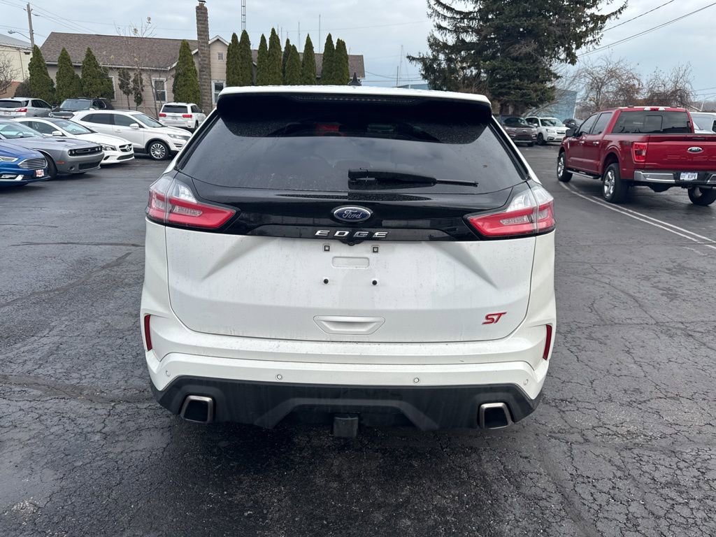 Certified 2024 Ford Edge ST w/ Equipment Group 401A image 12