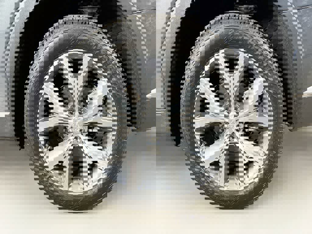 Used 2023 Hyundai Palisade SEL w/ Cargo Package FWD image 10