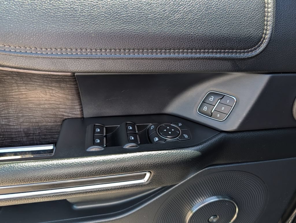 Certified 2021 Ford Expedition Limited RWD image 23