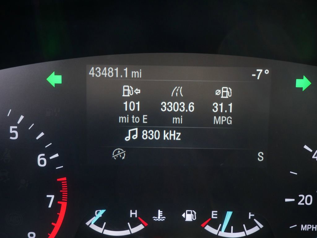 Certified 2020 Ford Escape SE image 30