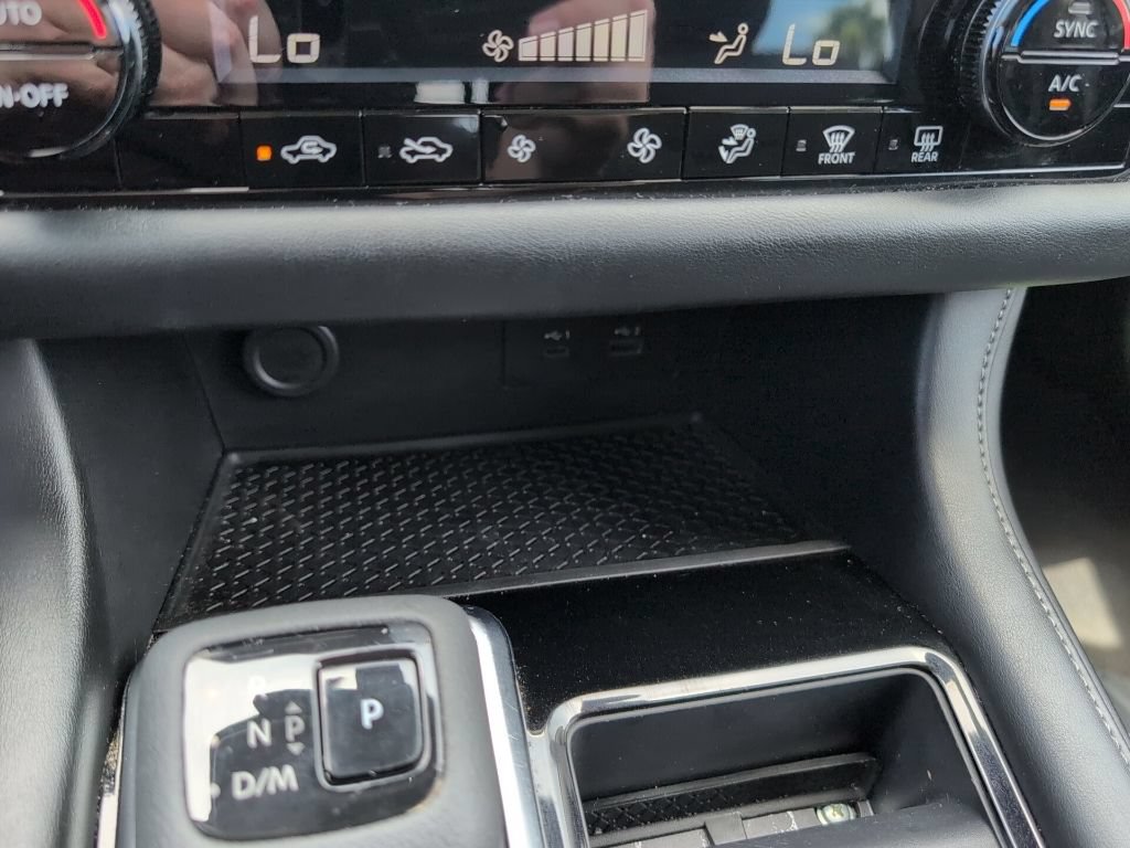 Used 2024 Nissan Pathfinder SV FWD image 19