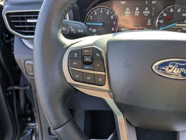 Certified 2023 Ford Explorer XLT w/ Equipment Group 202A image 17