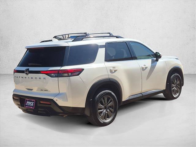Used 2022 Nissan Pathfinder SV AWD/4WD image 4