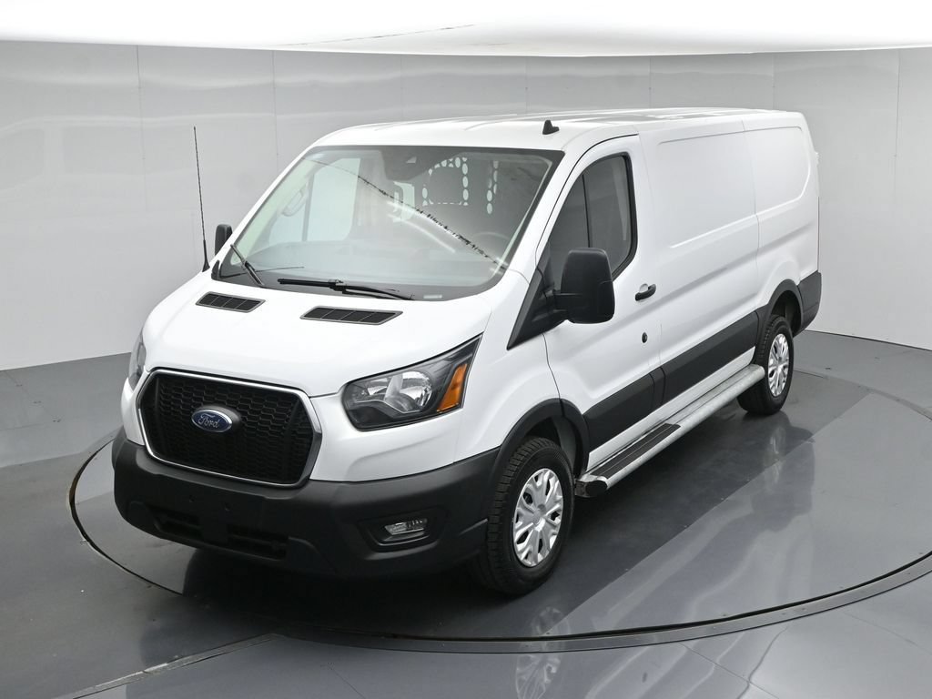 Certified 2025 Ford Transit 250 Low Roof w/ Exterior Upgrade Package RWD image 36