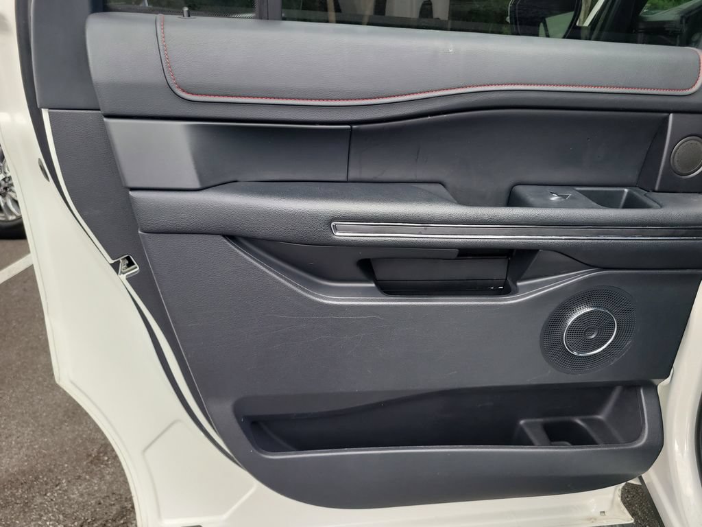 Certified 2023 Ford Expedition Max Limited AWD/4WD image 11
