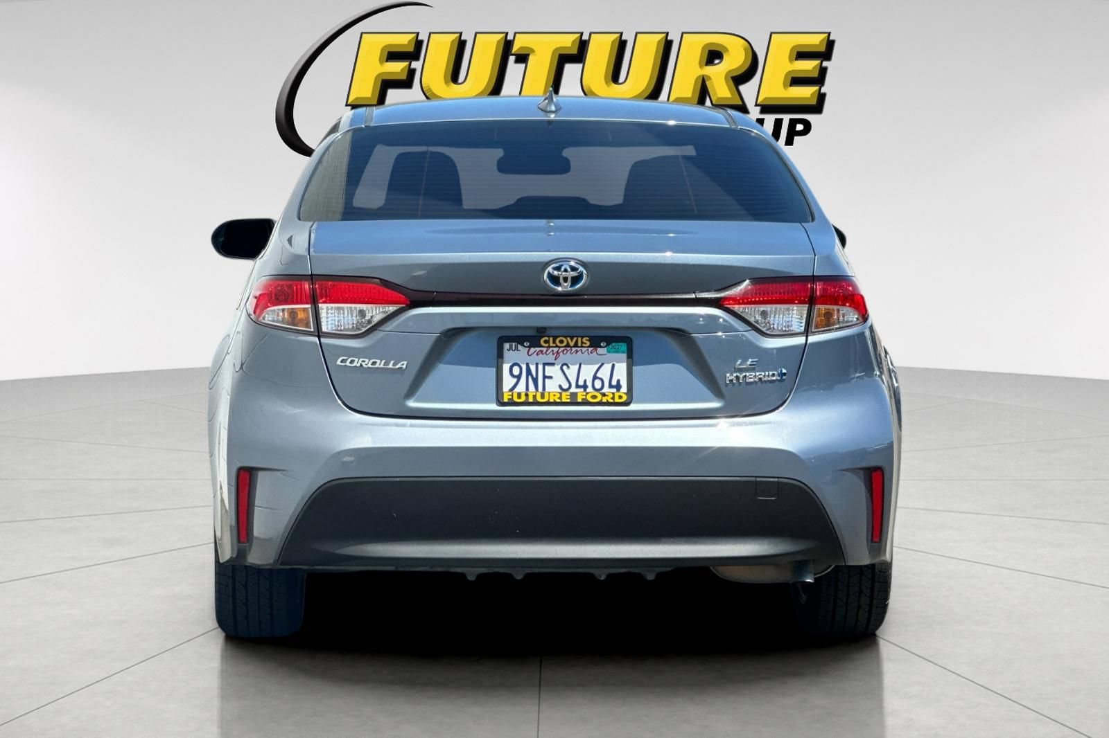 Used 2024 Toyota Corolla LE w/ LE Convenience Package FWD image 4