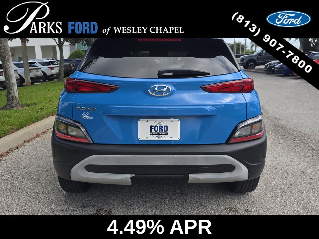 Used 2023 Hyundai Kona SEL w/ Cargo Package FWD image 6