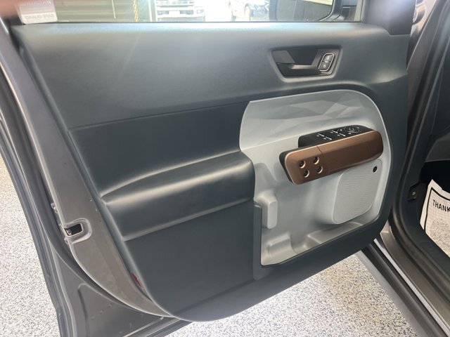 Certified 2024 Ford Maverick Lariat w/ FX4 Off-Road Package AWD/4WD image 13