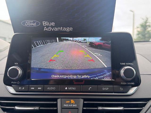 Used 2023 Nissan Altima 2.5 S FWD image 16