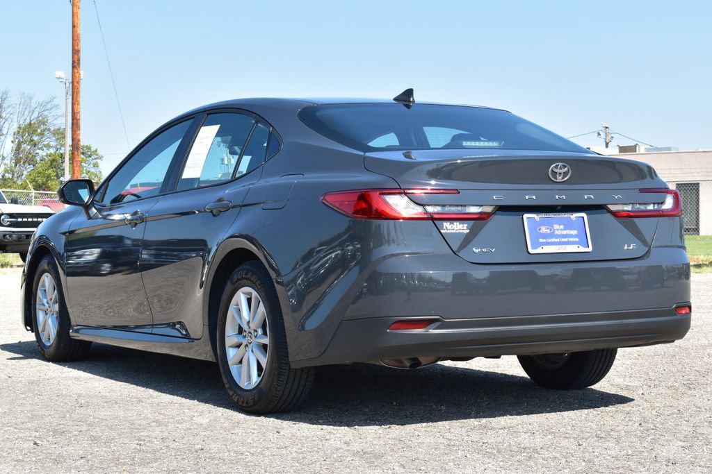 Used 2025 Toyota Camry LE FWD image 9