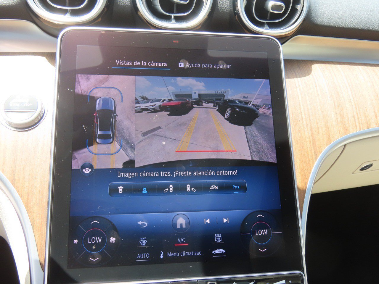 Used 2023 Mercedes-Benz C 300 4MATIC Sedan image 31