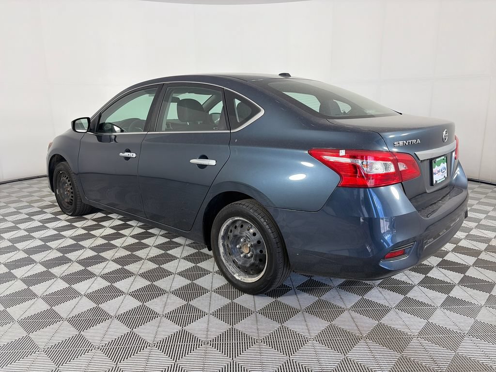 Used 2017 Nissan Sentra SV FWD image 5