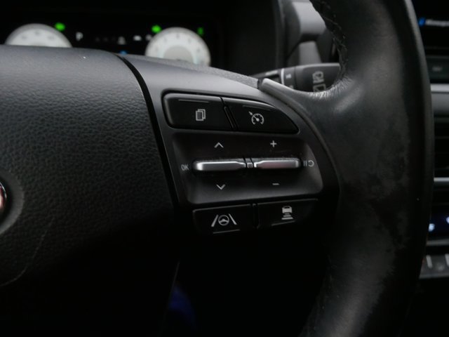 Used 2023 Hyundai Kona Limited image 21