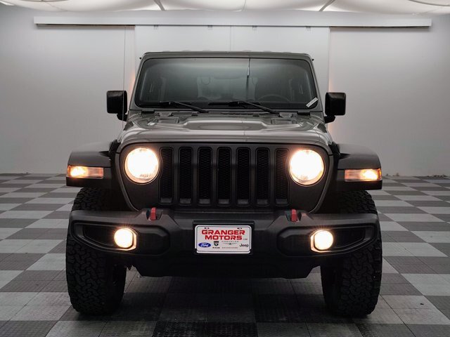 Used 2023 Jeep Wrangler Unlimited Rubicon w/ Cold Weather Group AWD/4WD image 5
