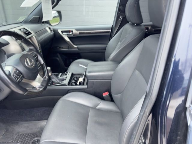 Used 2021 Lexus GX 460 Premium w/ Premium Package AWD/4WD image 29
