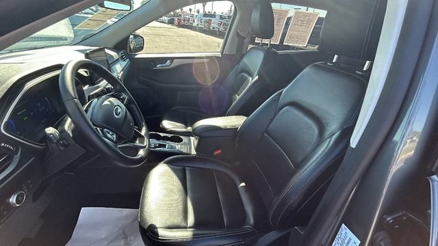 Certified 2022 Ford Escape SEL w/ Technology Package FWD image 17