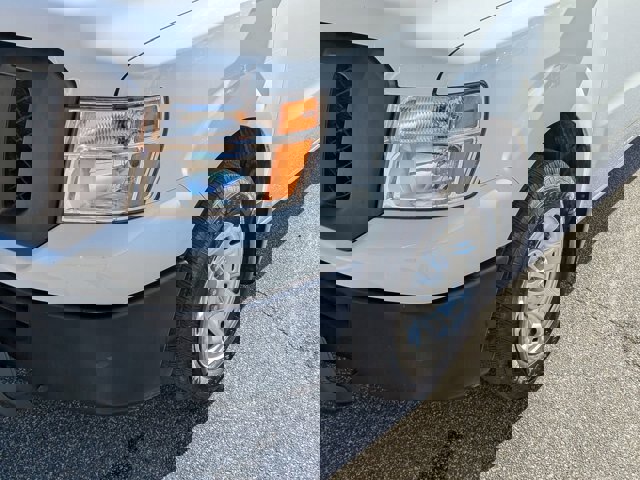 Used 2018 Nissan NV 2500 SV image 10