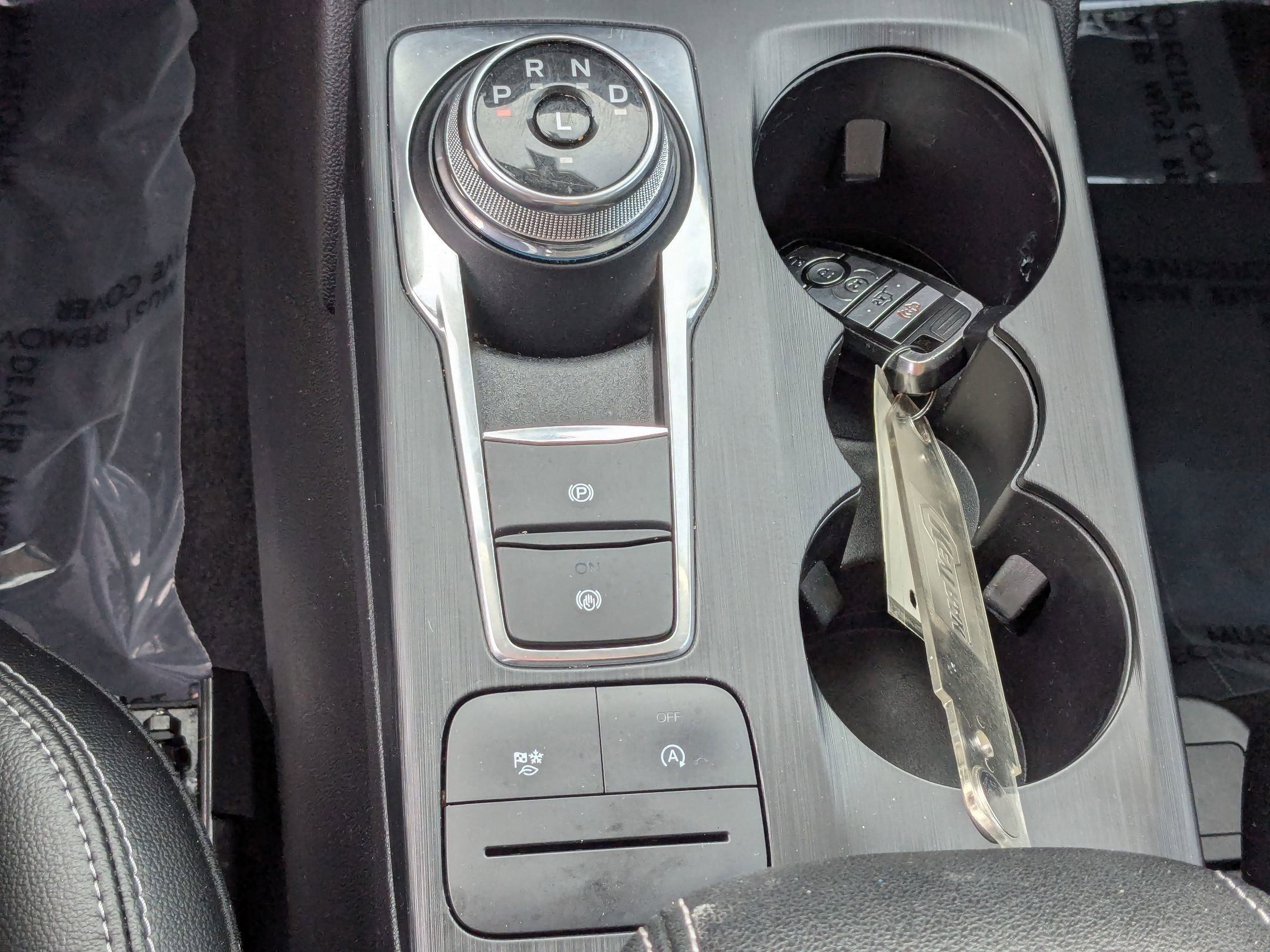 Certified 2022 Ford Escape SEL image 24