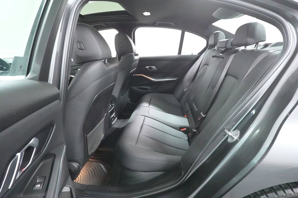 Used 2020 BMW 330i xDrive 330i xDrive w/ Premium Package image 28