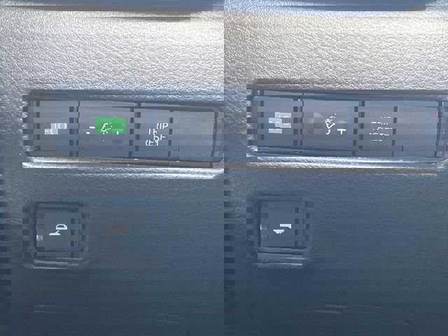 Used 2021 Nissan Sentra SR image 31