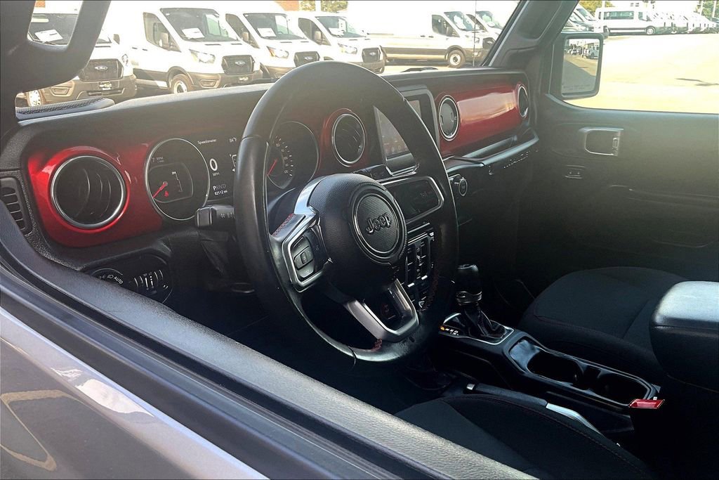 Used 2018 Jeep Wrangler Unlimited Rubicon AWD/4WD image 13