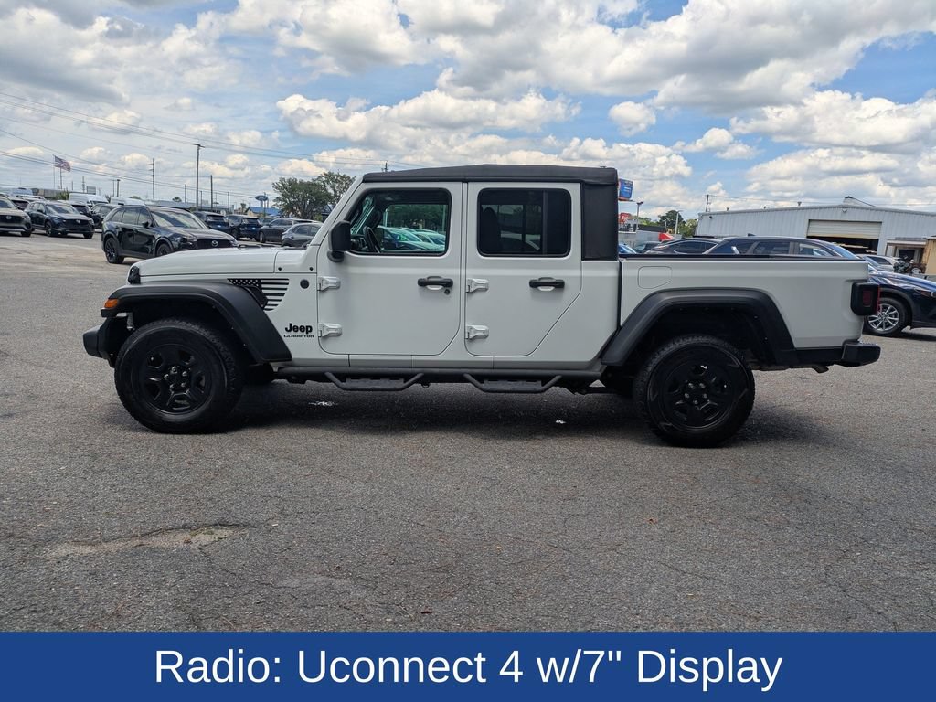 Used 2022 Jeep Gladiator Sport AWD/4WD image 8