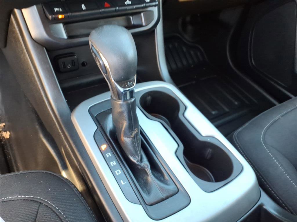 Used 2022 Chevrolet Colorado LT w/ Fleet Safety Package image 19