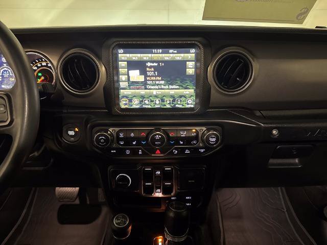 Used 2023 Jeep Wrangler Unlimited Sport AWD/4WD image 24
