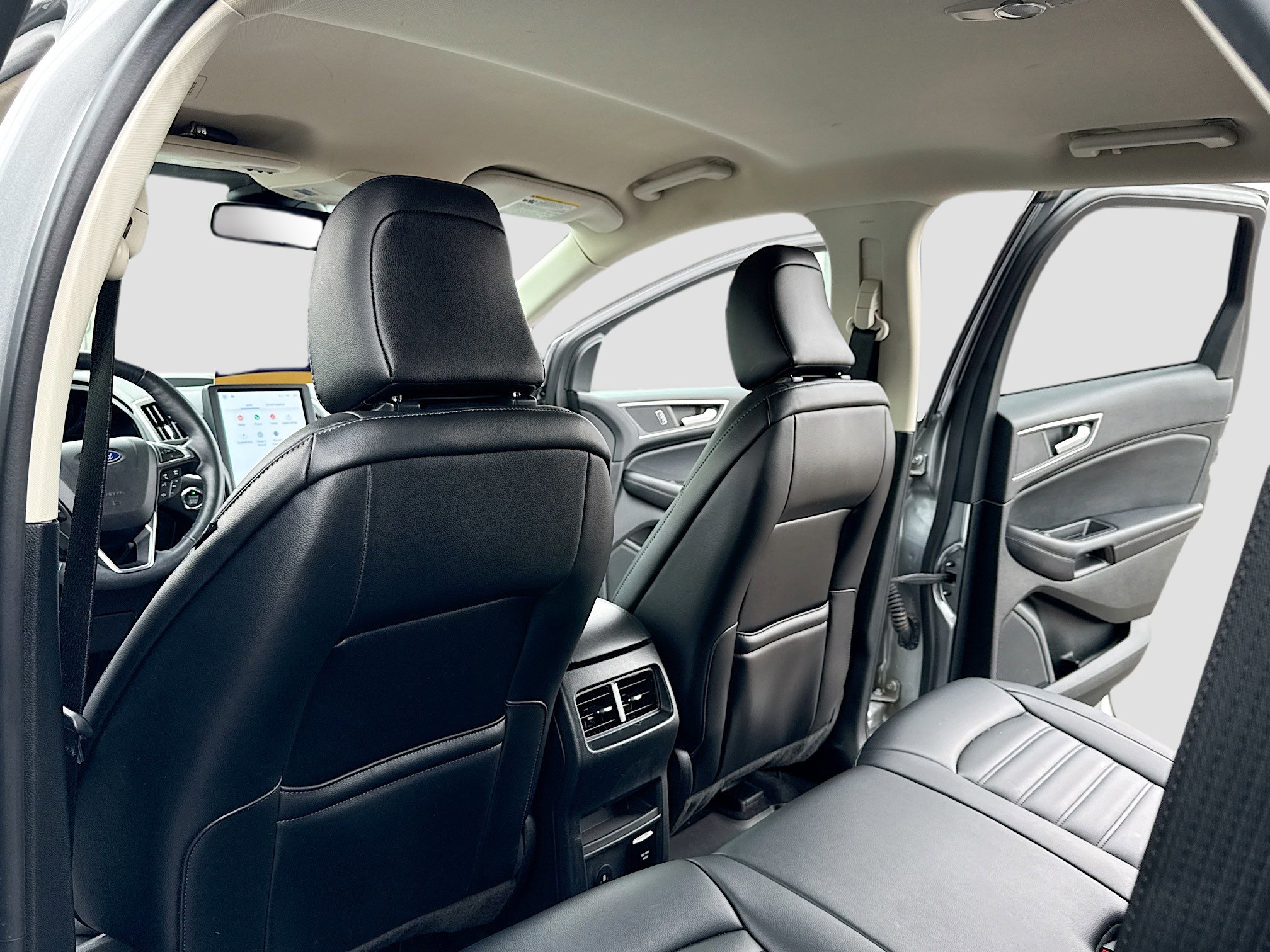 Certified 2022 Ford Edge SEL w/ Convenience Package image 9