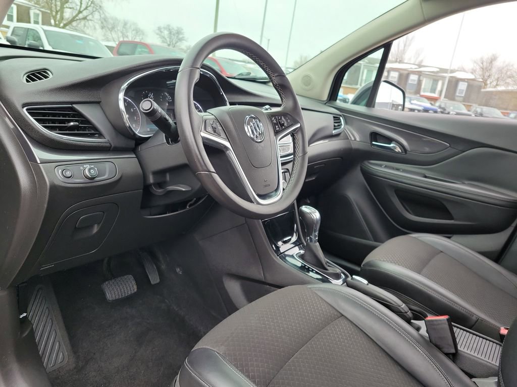 Used 2018 Buick Encore Preferred image 20