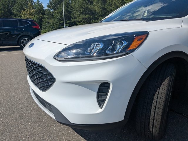 Certified 2022 Ford Escape SE w/ Convenience Package FWD image 4