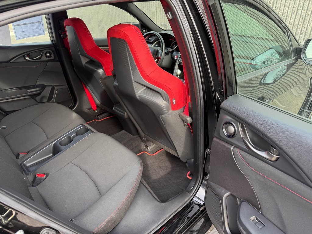 Used 2018 Honda Civic Type R image 19