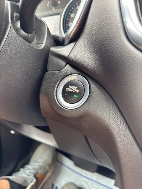 Used 2019 Chevrolet Equinox LT image 22