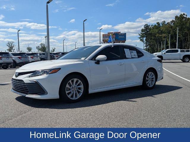Used 2022 Toyota Camry LE w/ Convenience Package FWD image 8
