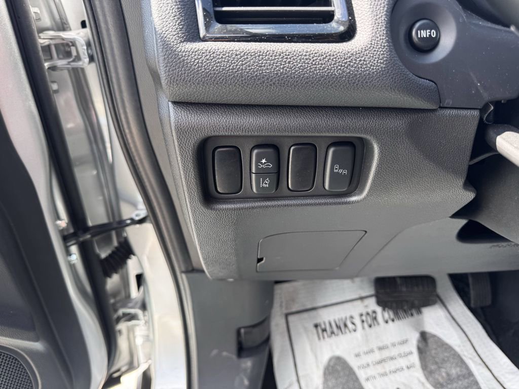 Used 2024 Mitsubishi Outlander Sport SE image 11