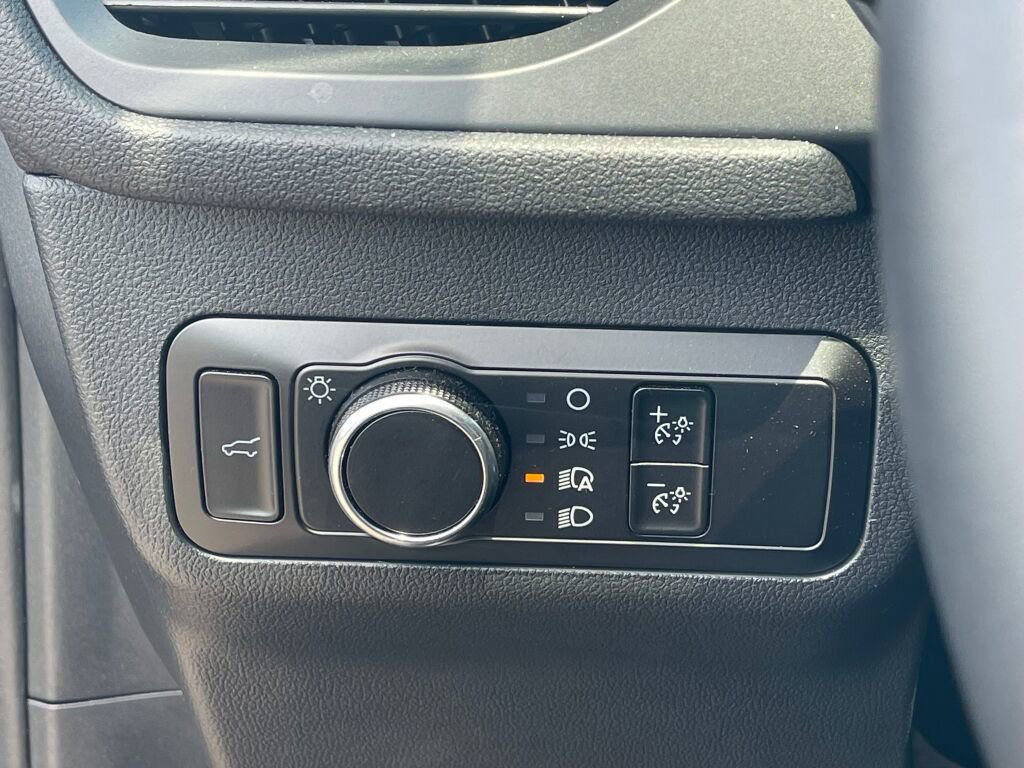 Certified 2023 Ford Escape Active w/ Cold Weather Package FWD image 21