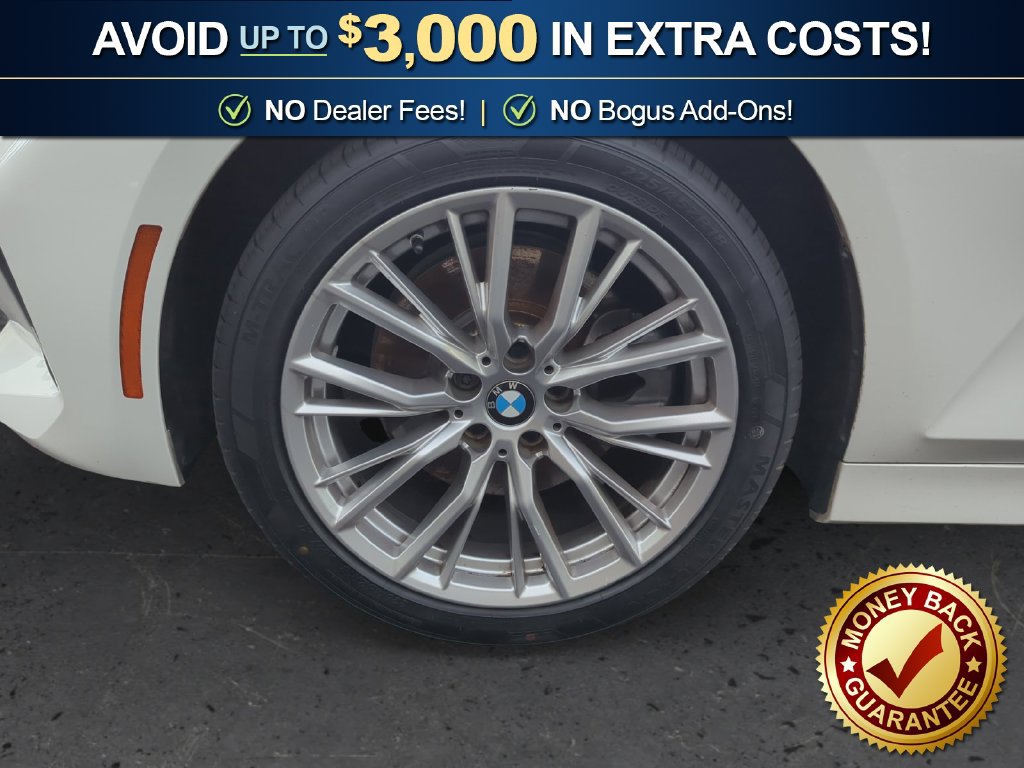 Used 2024 BMW 330i Sedan w/ Premium Package RWD image 13