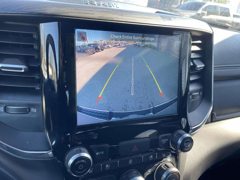 Used 2024 RAM 1500 Laramie image 10