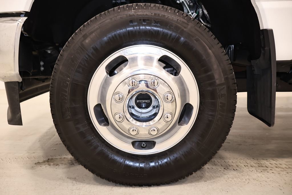 Certified 2025 Ford F350 Lariat w/ Lariat Ultimate Package AWD/4WD image 48