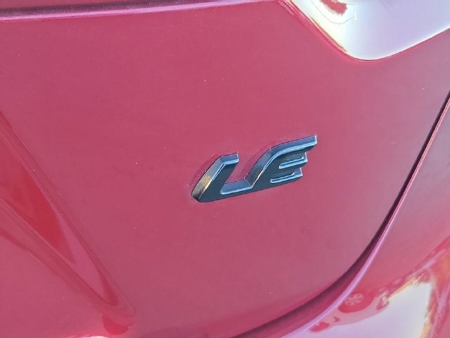 Used 2026 Toyota Corolla LE FWD image 20