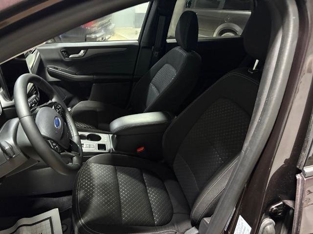 Certified 2023 Ford Escape Active w/ Tech Pack #2 image 12