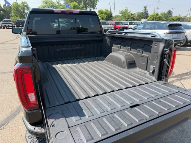 Used 2023 GMC Sierra 1500 Denali w/ Technology Package AWD/4WD image 22